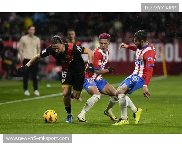 西甲前锋在禁区内活动范围增加进攻选择更多，西甲十大进球