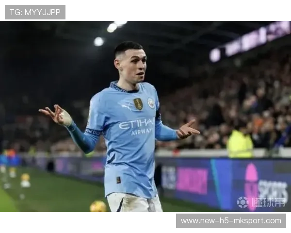 德布劳内中场精准制导助攻福登，曼城上半场领先两球
