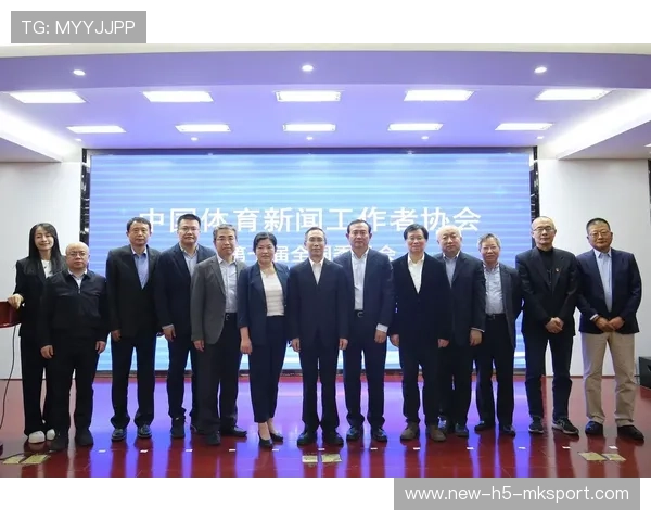体育新闻工作者用笔和镜头记录体育强国征程，体育新闻新闻稿